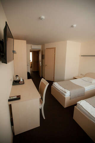 Гостиница Уют Клинцы Двухместный номер с 2 отдельными кроватями-3