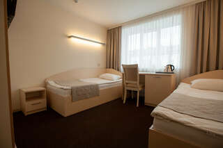 Гостиница Уют Клинцы Двухместный номер Делюкс с 2 отдельными кроватями-1